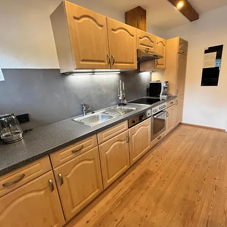 Rent Michael Apartmán