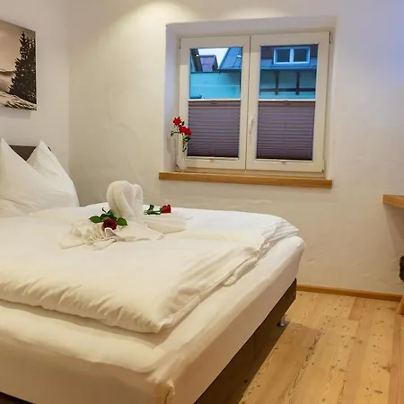 Rent Michael Apartmán